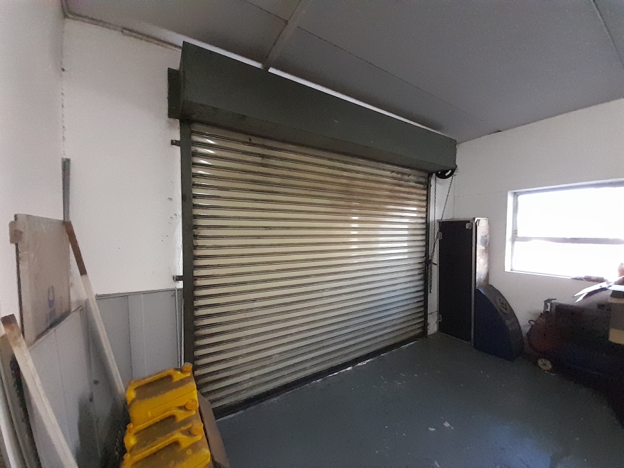To Let commercial Property for Rent in Halfway Gardens Gauteng