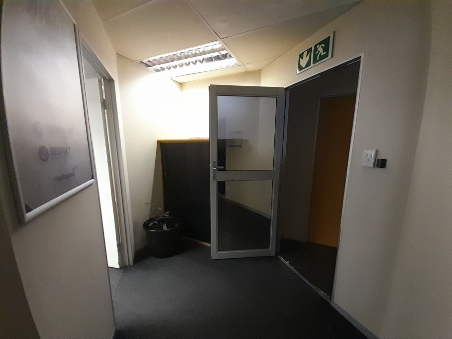 To Let commercial Property for Rent in Halfway Gardens Gauteng