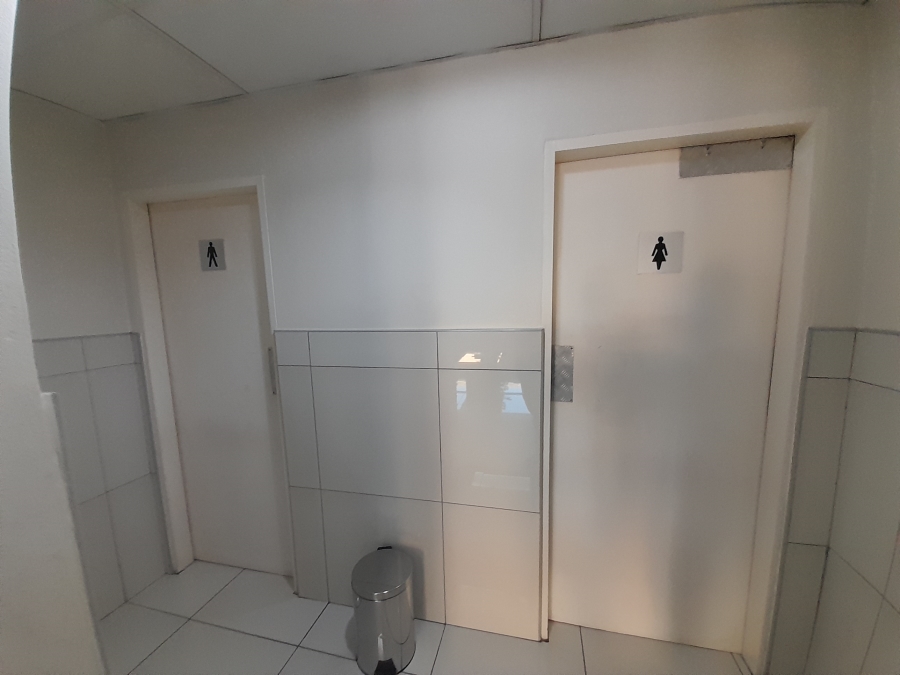 To Let commercial Property for Rent in Halfway Gardens Gauteng