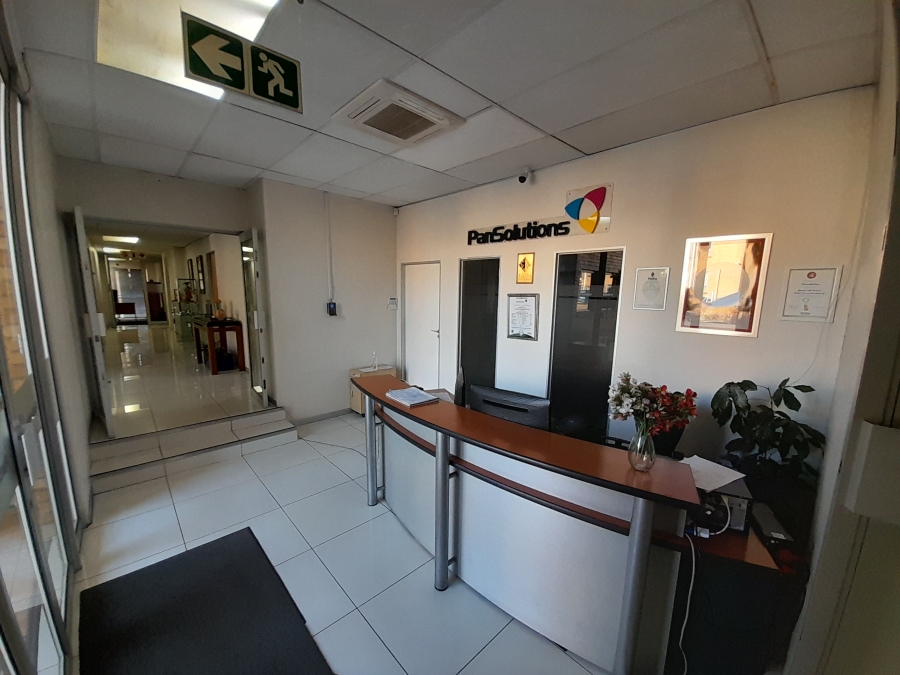 To Let commercial Property for Rent in Halfway Gardens Gauteng