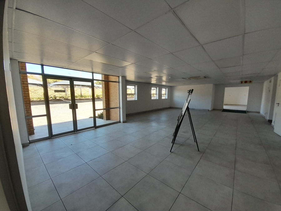 To Let commercial Property for Rent in Halfway Gardens Gauteng