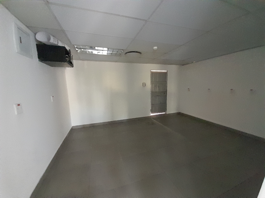 To Let commercial Property for Rent in Halfway Gardens Gauteng