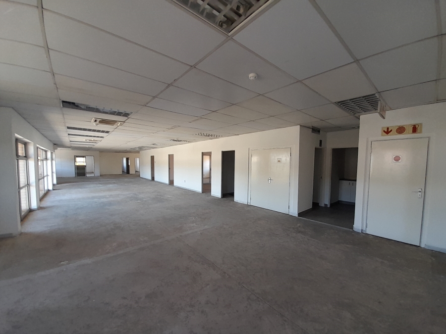 To Let commercial Property for Rent in Halfway Gardens Gauteng