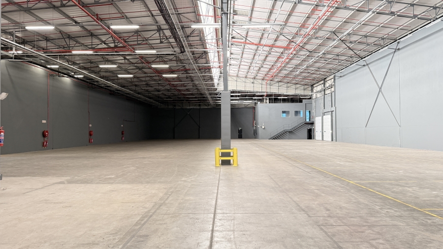 To Let commercial Property for Rent in Louwlardia Gauteng