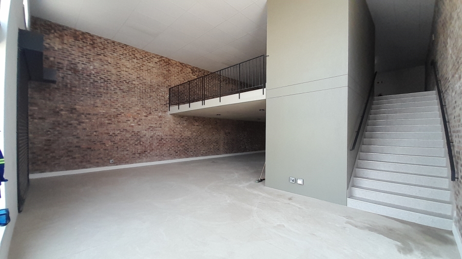 To Let commercial Property for Rent in Halfway House Gauteng