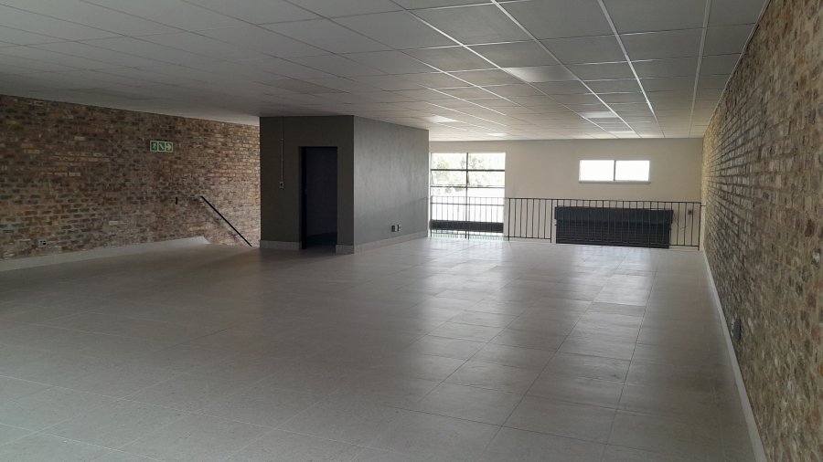 To Let commercial Property for Rent in Halfway House Gauteng