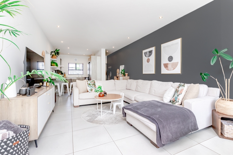 3 Bedroom Property for Sale in Broadacres Gauteng