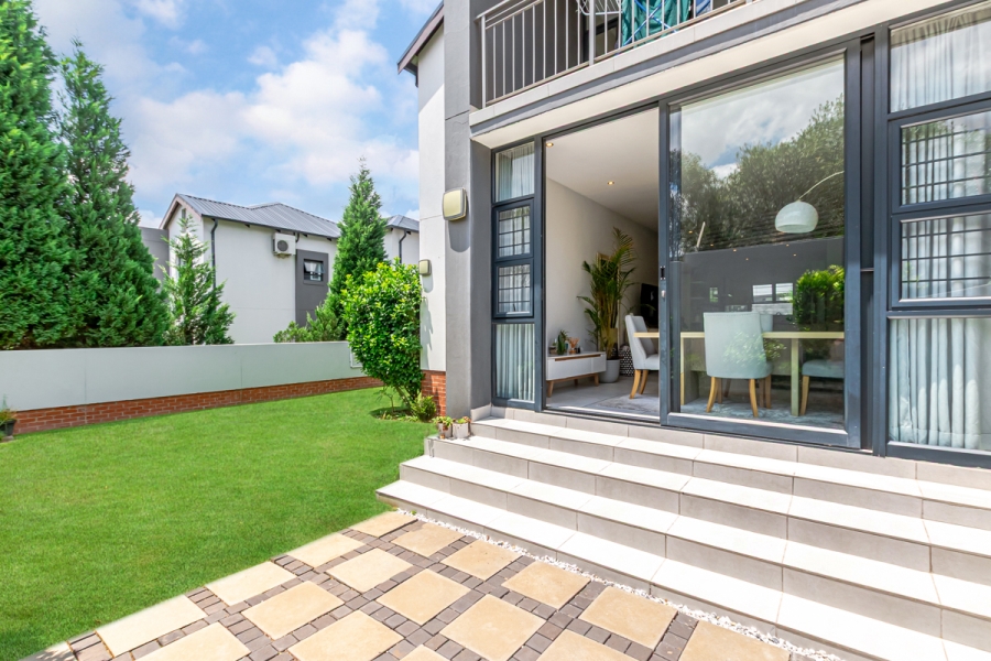 3 Bedroom Property for Sale in Broadacres Gauteng