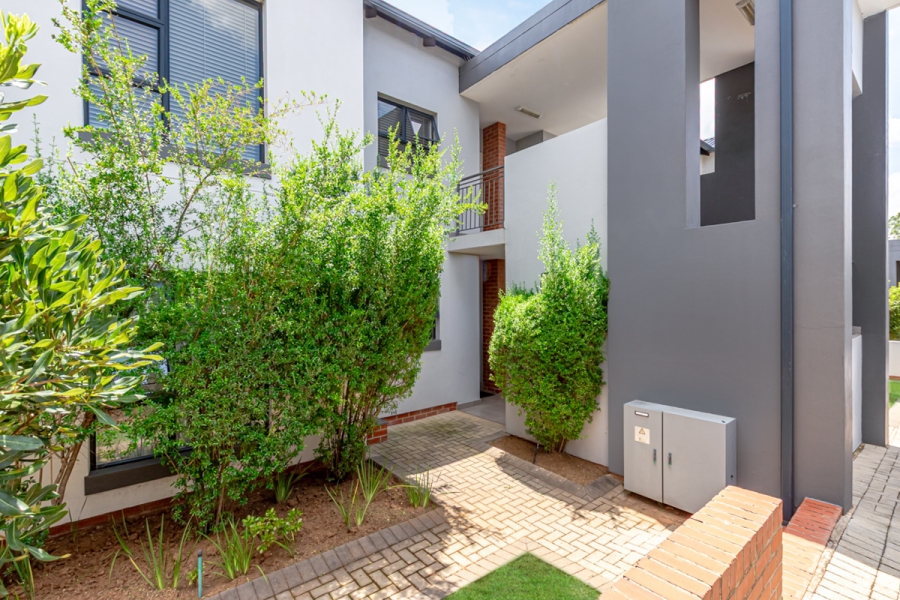 3 Bedroom Property for Sale in Broadacres Gauteng