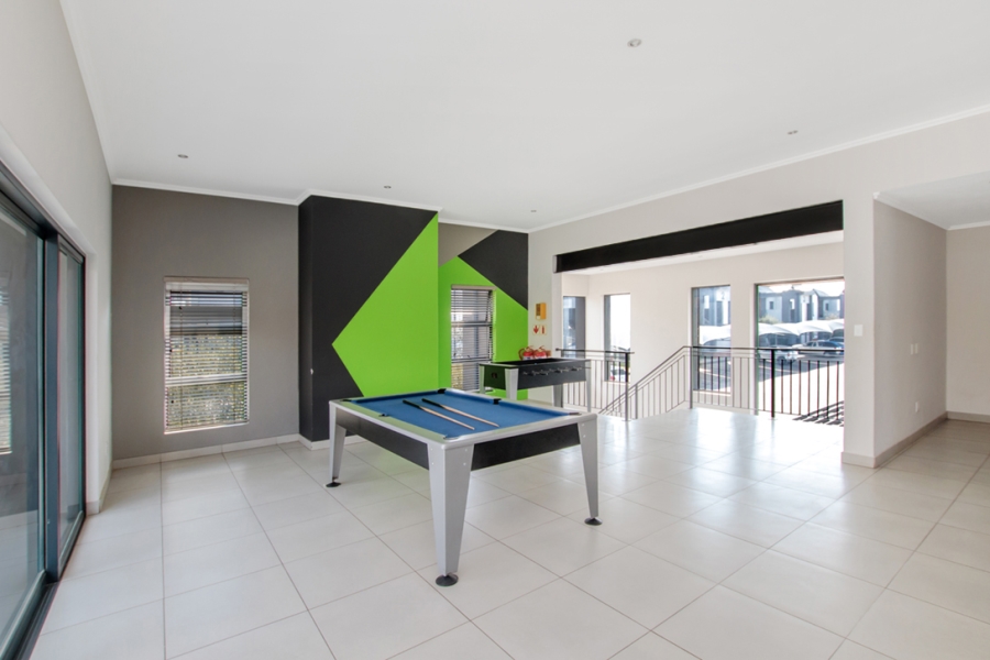 3 Bedroom Property for Sale in Broadacres Gauteng