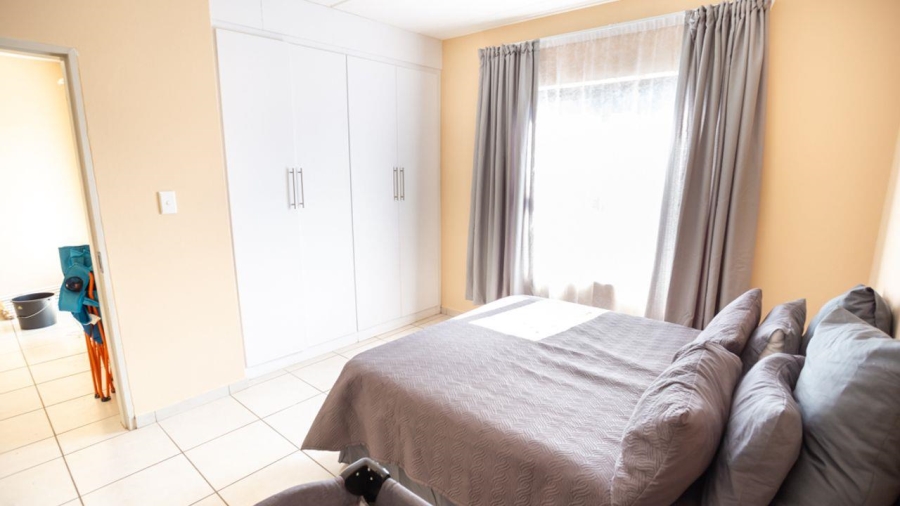 2 Bedroom Property for Sale in Brentwood Gauteng