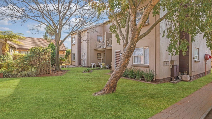 2 Bedroom Property for Sale in Pomona Gauteng