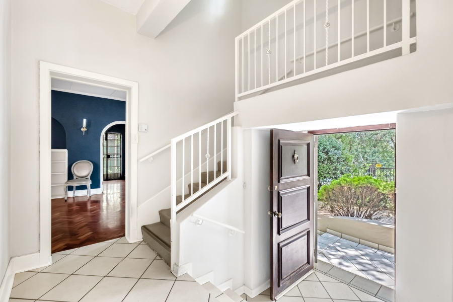 4 Bedroom Property for Sale in Greenside Gauteng