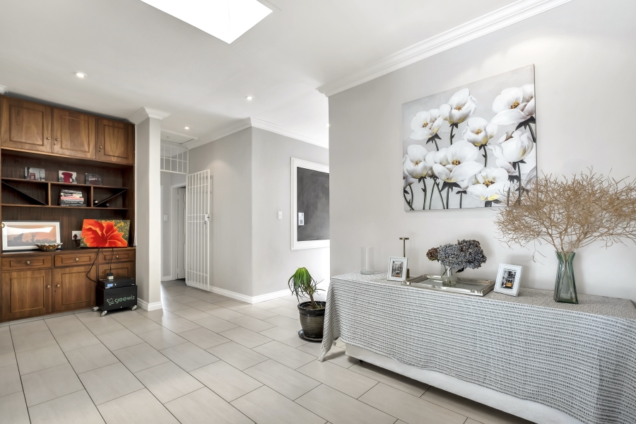 4 Bedroom Property for Sale in Atholl Gauteng