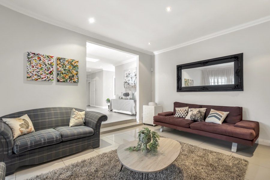 4 Bedroom Property for Sale in Atholl Gauteng