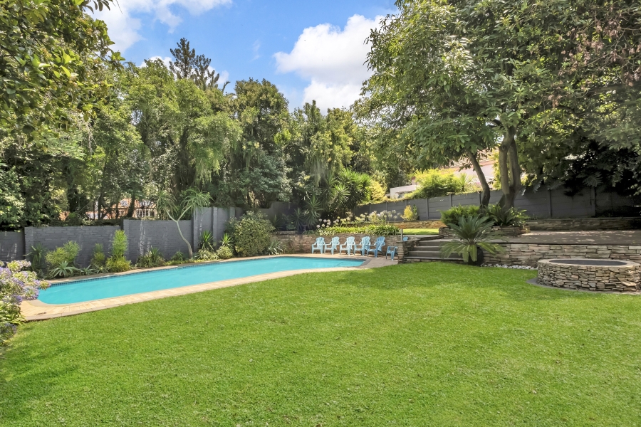 4 Bedroom Property for Sale in Atholl Gauteng