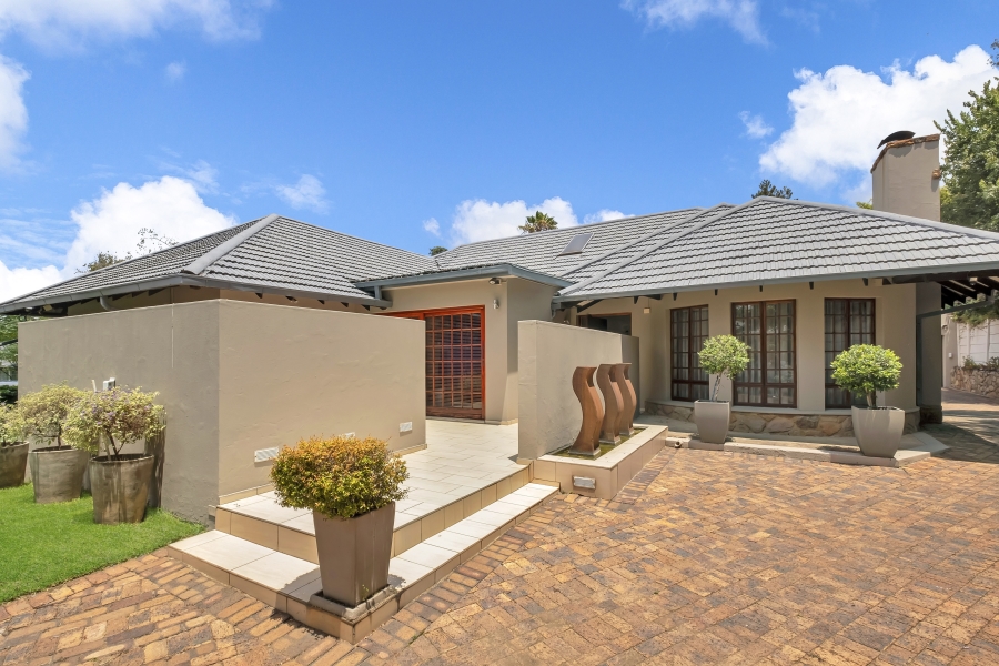 4 Bedroom Property for Sale in Atholl Gauteng