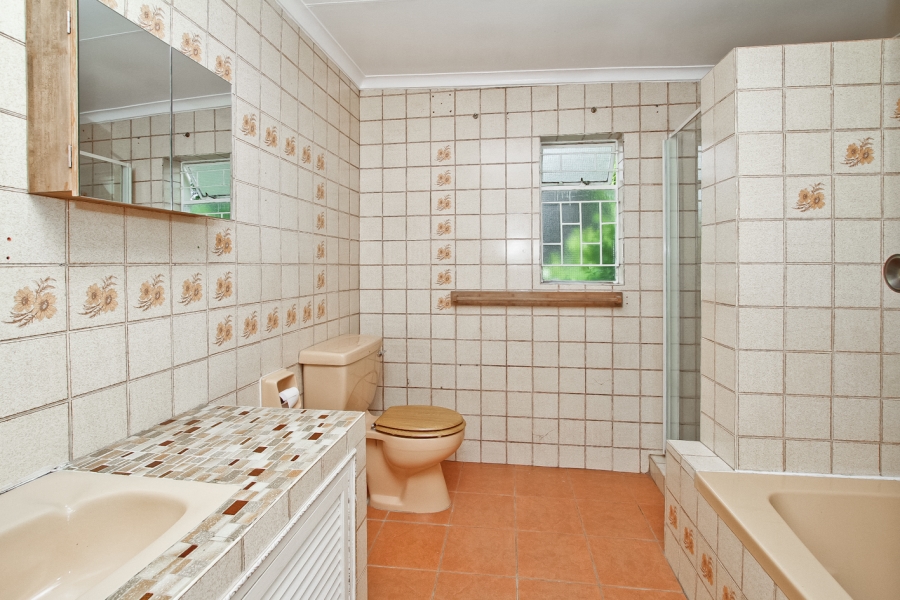 To Let 3 Bedroom Property for Rent in Cyrildene Gauteng