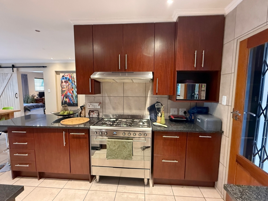 3 Bedroom Property for Sale in Olympus AH Gauteng