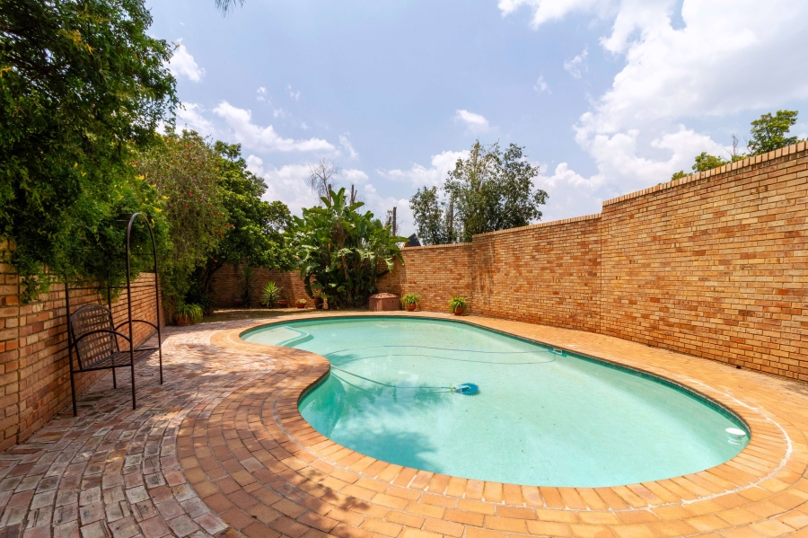 3 Bedroom Property for Sale in Sandown Gauteng