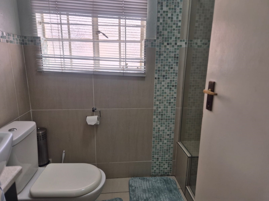 3 Bedroom Property for Sale in Buccleuch Gauteng