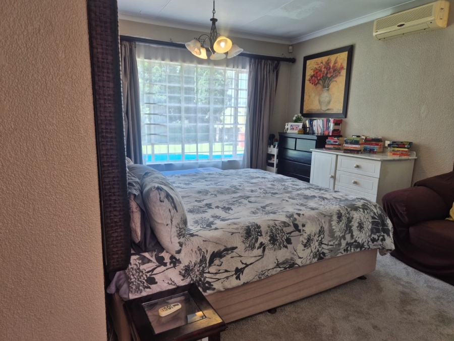 3 Bedroom Property for Sale in Buccleuch Gauteng