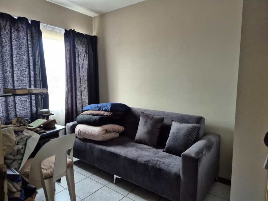 2 Bedroom Property for Sale in Buccleuch Gauteng