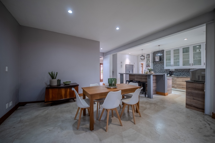 3 Bedroom Property for Sale in Faerie Glen Gauteng