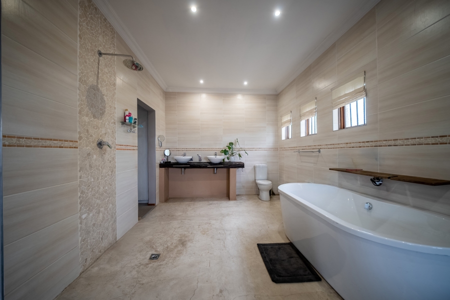 3 Bedroom Property for Sale in Faerie Glen Gauteng