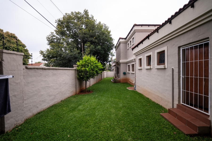 3 Bedroom Property for Sale in Faerie Glen Gauteng