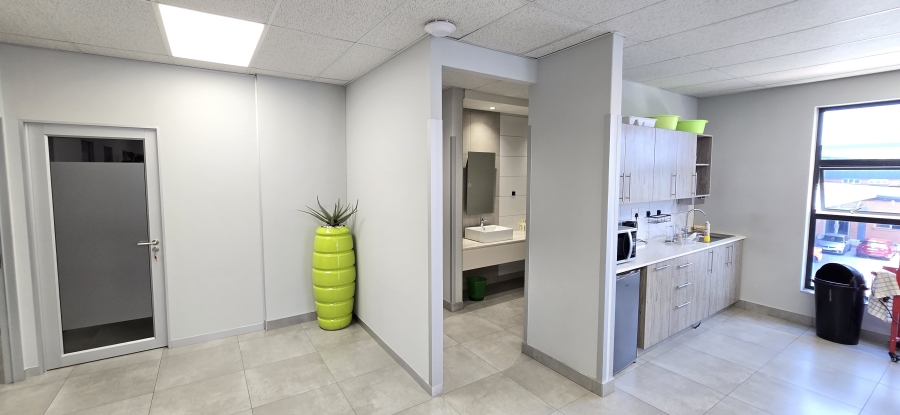 To Let commercial Property for Rent in Cosmo Business Park Gauteng