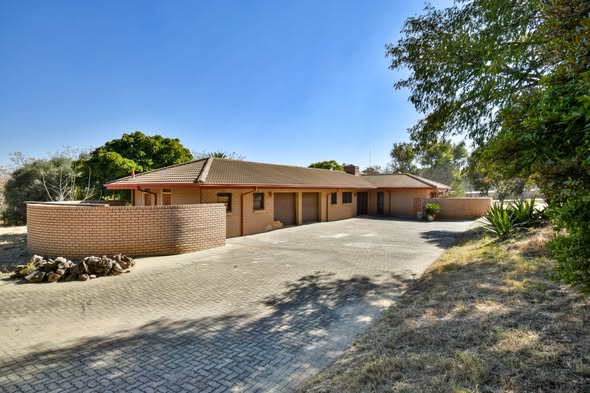 To Let 3 Bedroom Property for Rent in Chartwell Gauteng