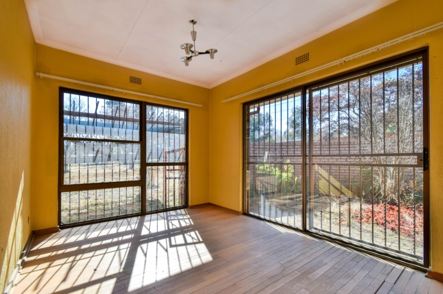 To Let 3 Bedroom Property for Rent in Chartwell Gauteng