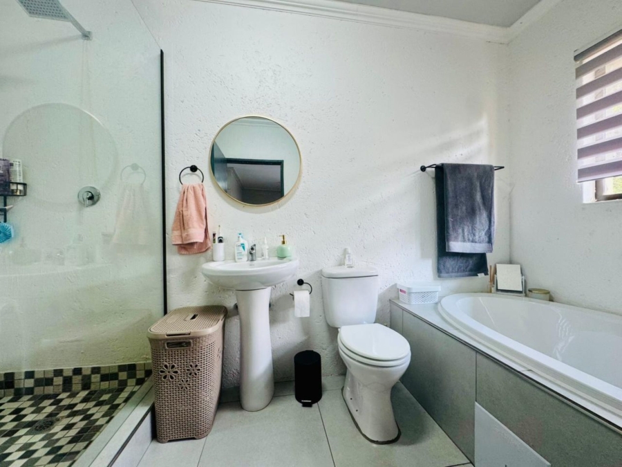 4 Bedroom Property for Sale in Montana Park Gauteng