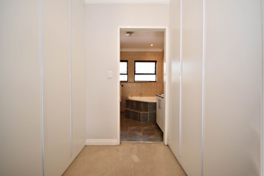 4 Bedroom Property for Sale in Boskruin Gauteng