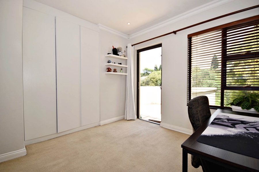 4 Bedroom Property for Sale in Boskruin Gauteng