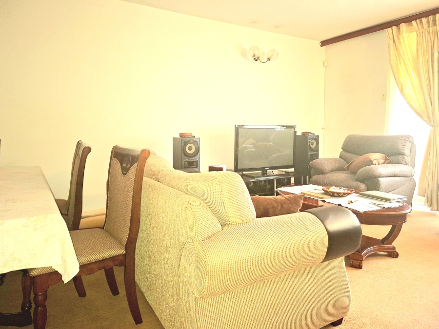 2 Bedroom Property for Sale in Windsor West Gauteng