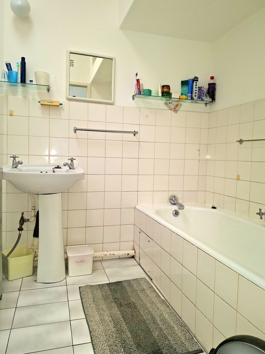 2 Bedroom Property for Sale in Windsor West Gauteng