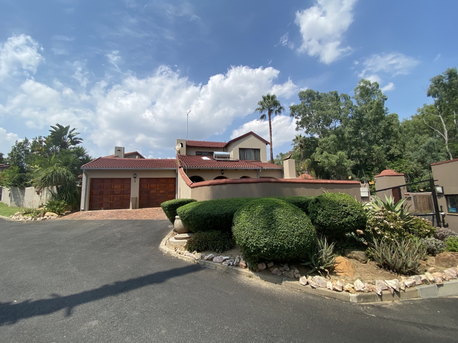 To Let 3 Bedroom Property for Rent in North Riding Gauteng