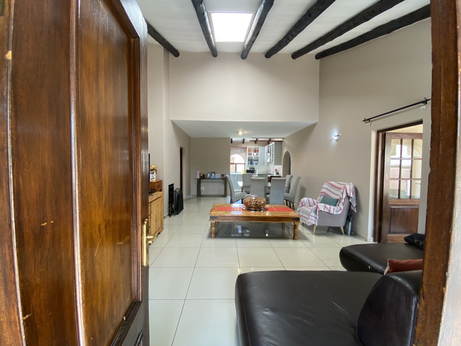 To Let 3 Bedroom Property for Rent in North Riding Gauteng