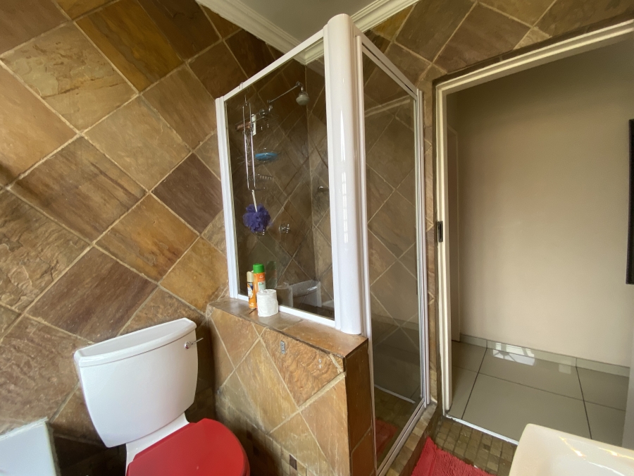 To Let 3 Bedroom Property for Rent in North Riding Gauteng