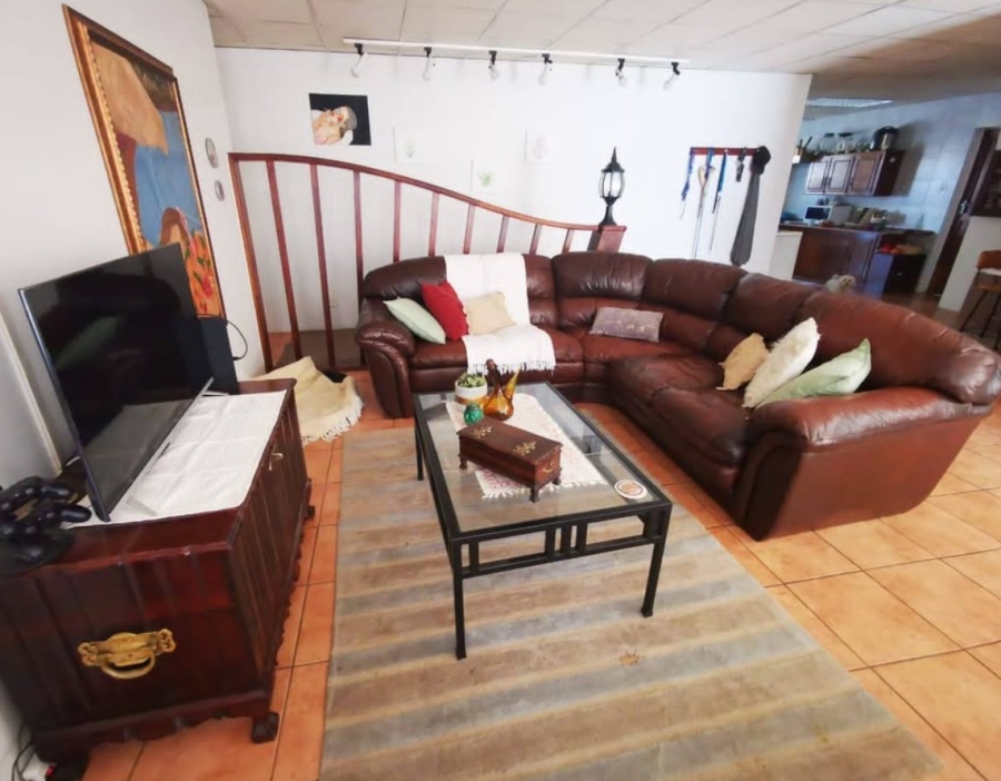 To Let 2 Bedroom Property for Rent in De Deur Gauteng