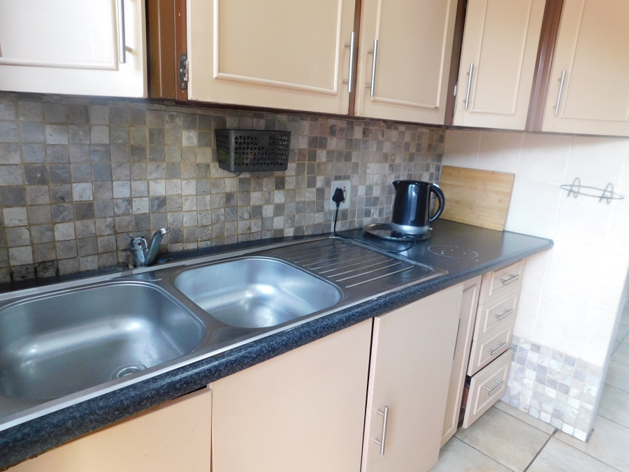 3 Bedroom Property for Sale in Witpoortjie Gauteng