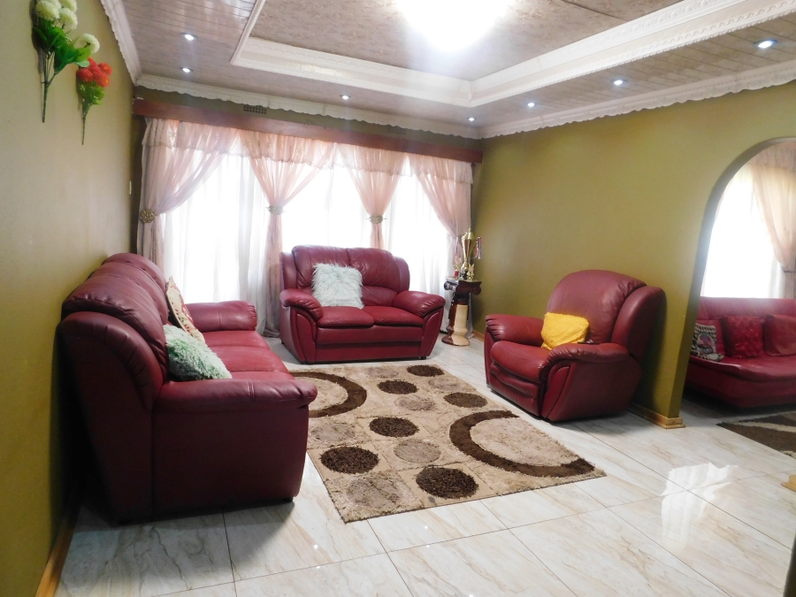 3 Bedroom Property for Sale in Witpoortjie Gauteng