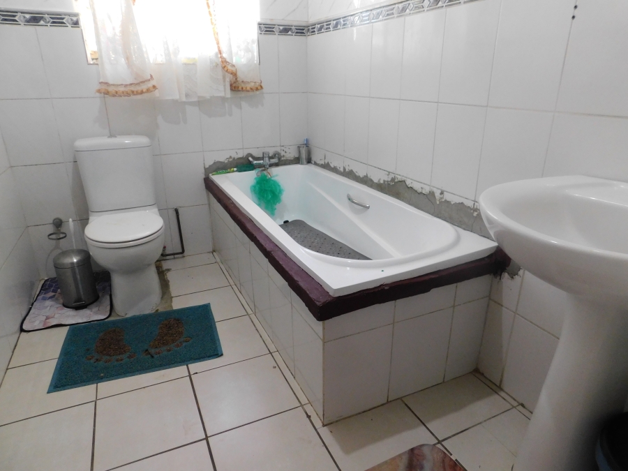 3 Bedroom Property for Sale in Witpoortjie Gauteng