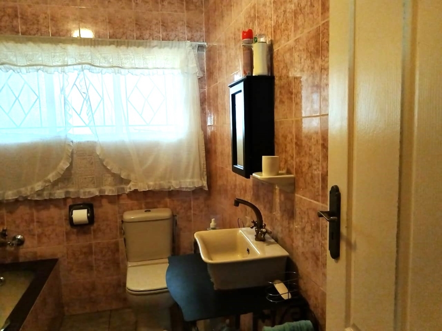 3 Bedroom Property for Sale in Toekomsrus Gauteng