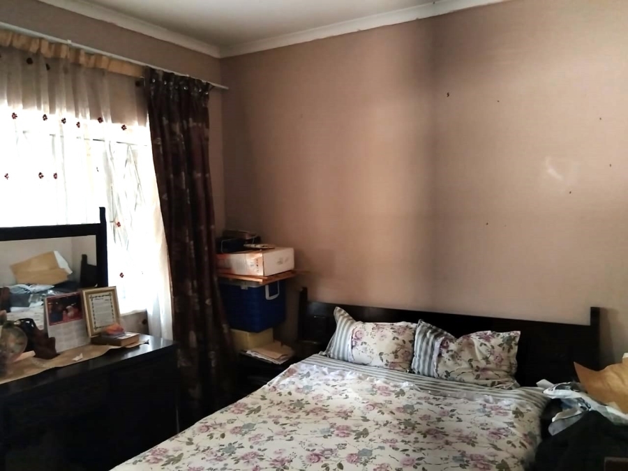 3 Bedroom Property for Sale in Toekomsrus Gauteng