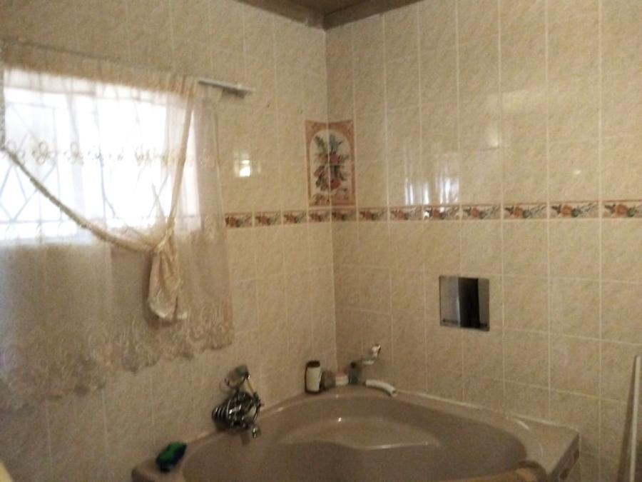 3 Bedroom Property for Sale in Toekomsrus Gauteng