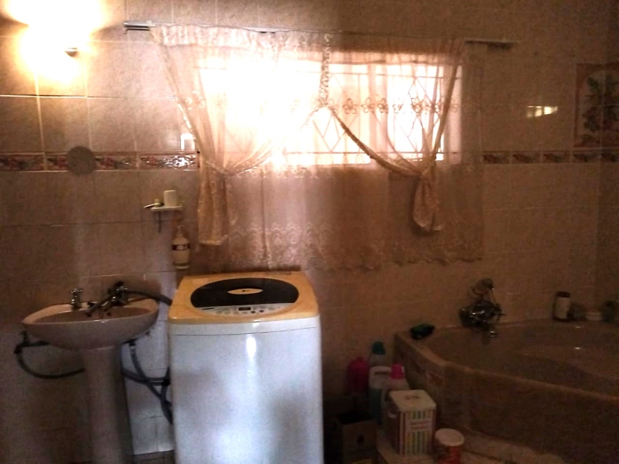 3 Bedroom Property for Sale in Toekomsrus Gauteng