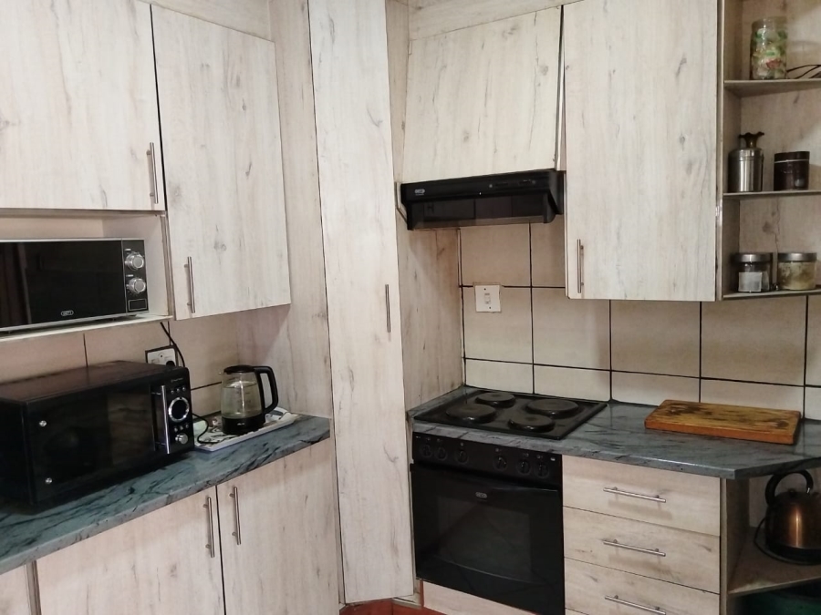 4 Bedroom Property for Sale in Toekomsrus Gauteng